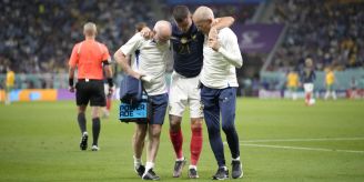 Hernández-Verletzung - Bestürzung in Frankreich und beim FC Bayern Hernández-Verletzung - Bestürzung in Frankreich und beim FC Bayern