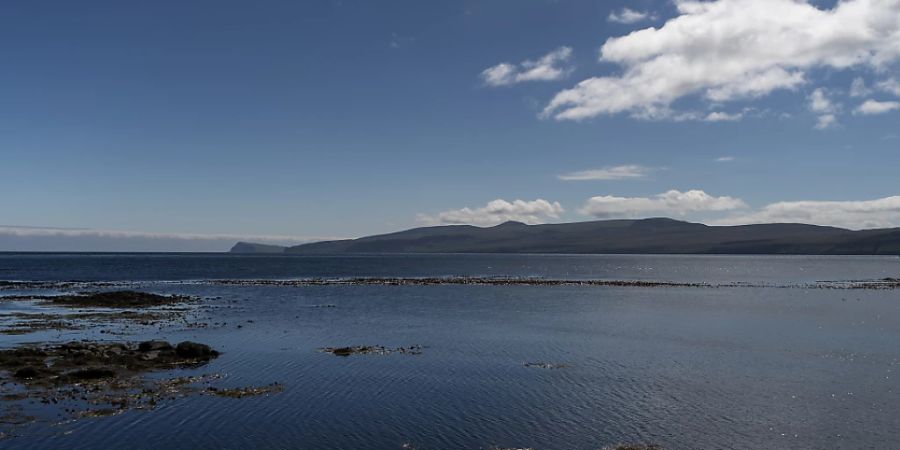 Der Fjord Hestsfjordur in Kirkjubour auf der färöischen Insel Streymoy. (Archivbild)