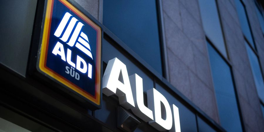 Der Discounter Aldi Süd will sich künftig bei der Herstellung seiner Kinderprodukte an die WHO-Richtlinien halten.