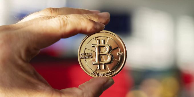 Neues Zahlungsmittel - El Salvador setzt Gesetz für Bitcoin in Kraft