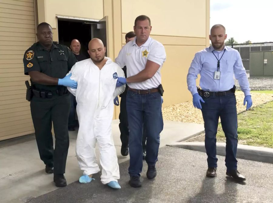 US-Militär-Veteran Bryan Riley hat in Florida vier Menschen erschossen. Unter den Opfern befindet sich auch ein Baby.