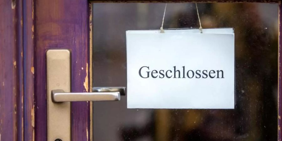 Viele Läden waren insgesamt über Monate geschlossen - wie hier Anfang des Jahres in Schwerin. Foto: Jens Büttner/dpa-Zentralbild/dpa