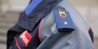 Lyss BE - Velofahrer bei Sturz verletzt