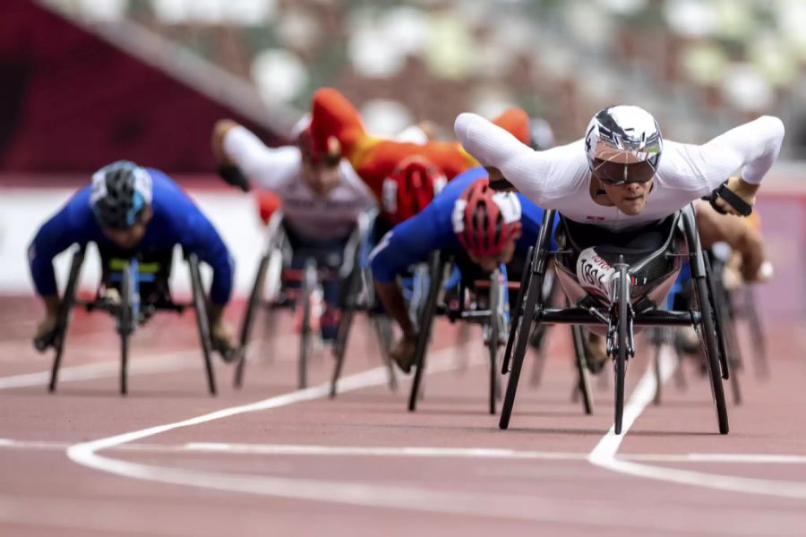 Der Schweizer setzt sich im Schlusssprint durch.