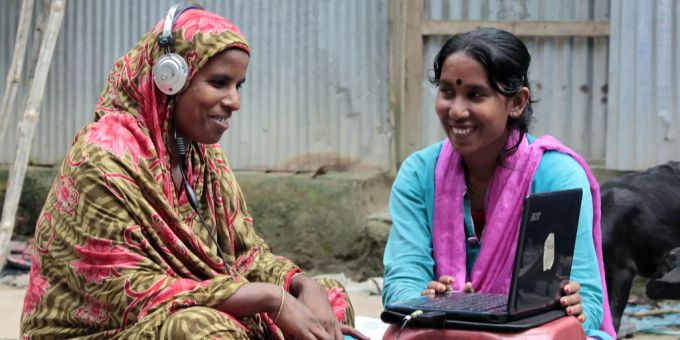 Durch ein Start-up sollen nun auch mehr ärmere Einwohner Bangladeschs aufs Internet zugreifen können. (Symbolbild) Bangladesch Internet