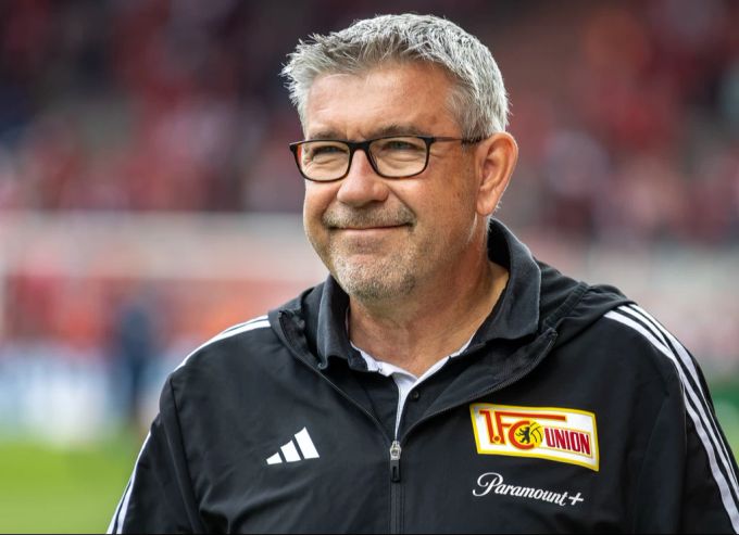Trotz Negativ-Trend noch guter Laune: Union Coach Urs Fischer. (Archivbild) Urs Fischer Union Berlin.