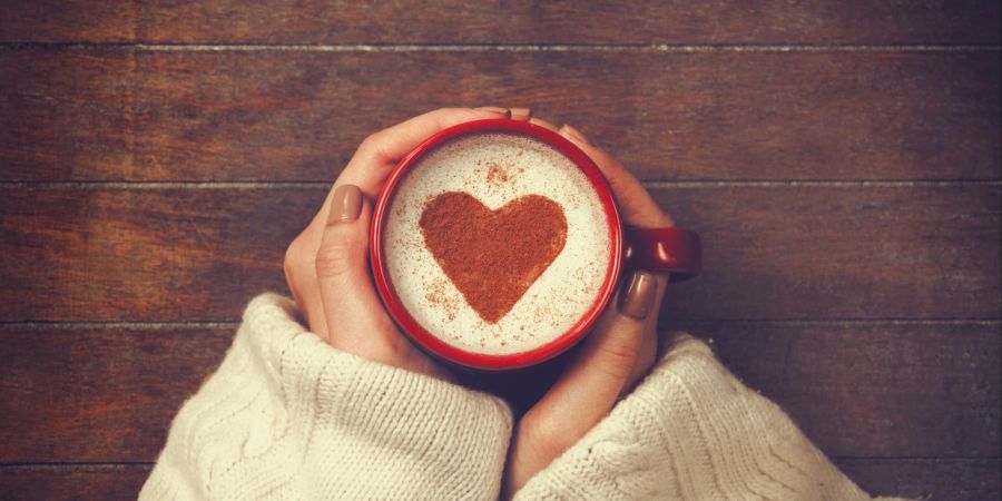 We love Coffee: Der Durchschnittsschweizer trinkt rund 1000 Tassen Kaffee pro Jahr!