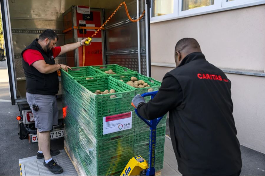 Die Caritas erklärt hingegen, man beobachte weiterhin eine grosse Solidarität mit Menschen in Not.