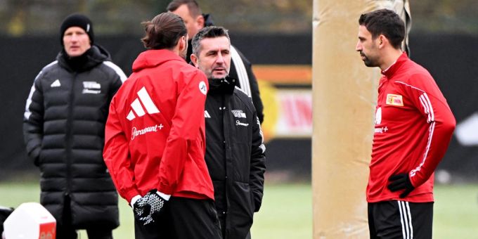 Nenad Bjelica (Mitte) hat das Training mit seinem neuen Club aufgenommen. Union Berlin Lothar Matthäus