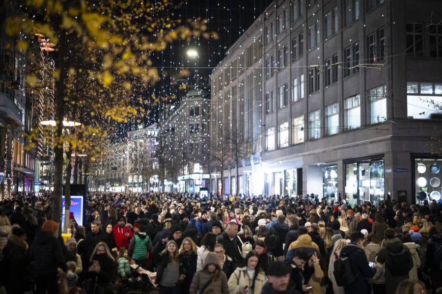 Viele Geschäfte freuen sich über ein Absatzwachstum bei Weihnachtsbeleuchtung.