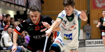 Thuns Dominic Bolliger (l.) im Laufduell mit Marco Louis.