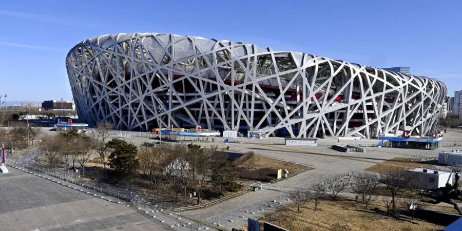 Aussenansicht von dem Olympiastadion «Vogelnest» in Peking. Foto: -/kyodo/dpa