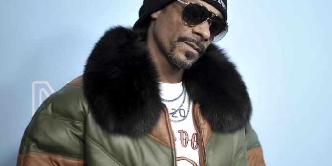 Rapper Snoop Dogg kauft Plattenlabel Death Row Records