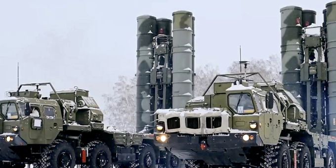 Ukraine Krieg: Russland Bringt Neue Raketen Nach Belarus