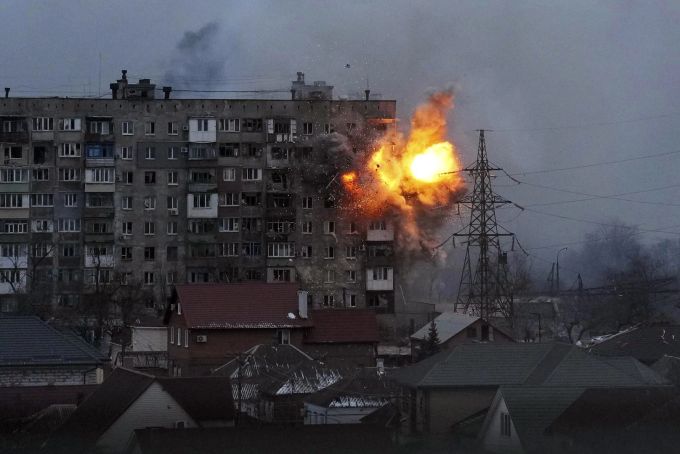 Die russischen Truppen setzen ihren Vormarsch aus Mariupol fort. Ukraine Krieg mariupol