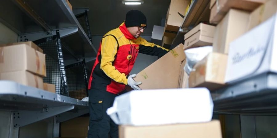Die Menge an Paketen steigt - besonders zu Weihnachten