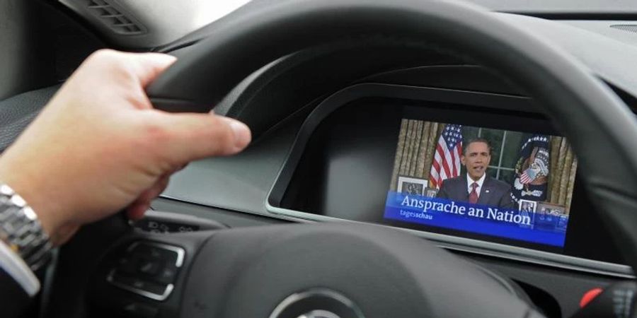 Um die Verwaltung von Daten aus Autos gibt es Streit zwischen Herstellern und Versicherungen. Foto: Jens Kalaene/dpa-Zentralbild/dpa