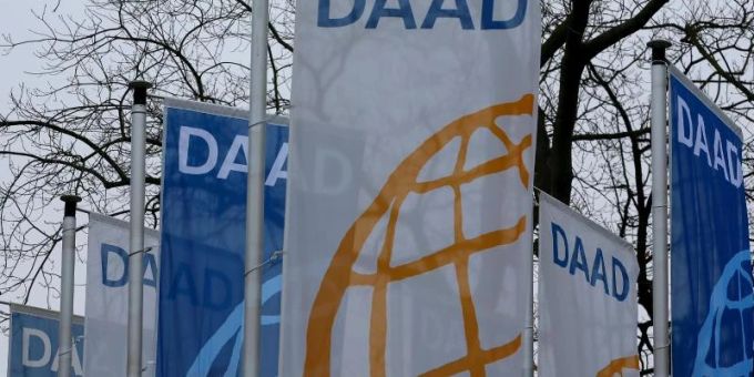Der DAAD schränkt seine wissenschaftlichen Beziehungen mit Russland infolge des Angriffs auf die Ukraine ein. Foto: picture alliance / Oliver Berg/dpa/Archiv Der DAAD schränkt seine wissenschaftlichen Beziehungen mit Russland infolge des Angriffs auf die Ukraine ein. Foto: picture alliance / Oliver Berg/dpa/Archiv