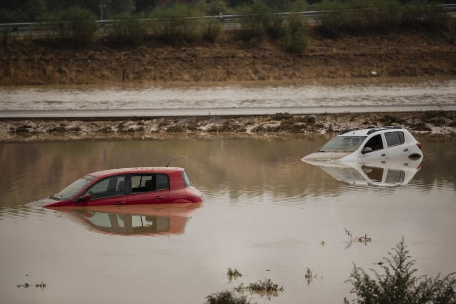 Starkregen, orkanartige Windböen, Hagel und Gewitter haben in Spanien für Chaos und Sachschäden gesorgt.