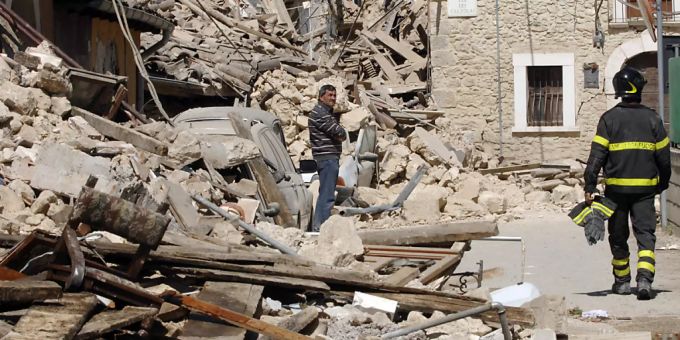 Teure zwei Jahre - Mehr Schäden wegen Bauen in Risikogebieten