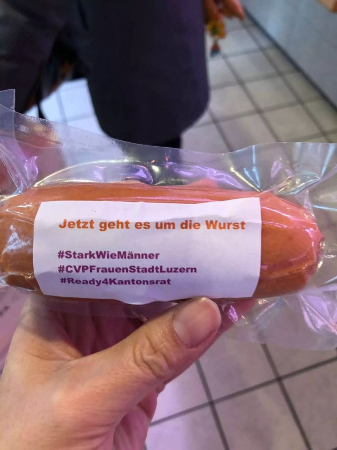 Die Luzerner Frauen sind laut eigenem Wahlkampf-Slogan «stark wie Männer». Cervalt eingepackt mit Wahlslogan der CVP Luzern