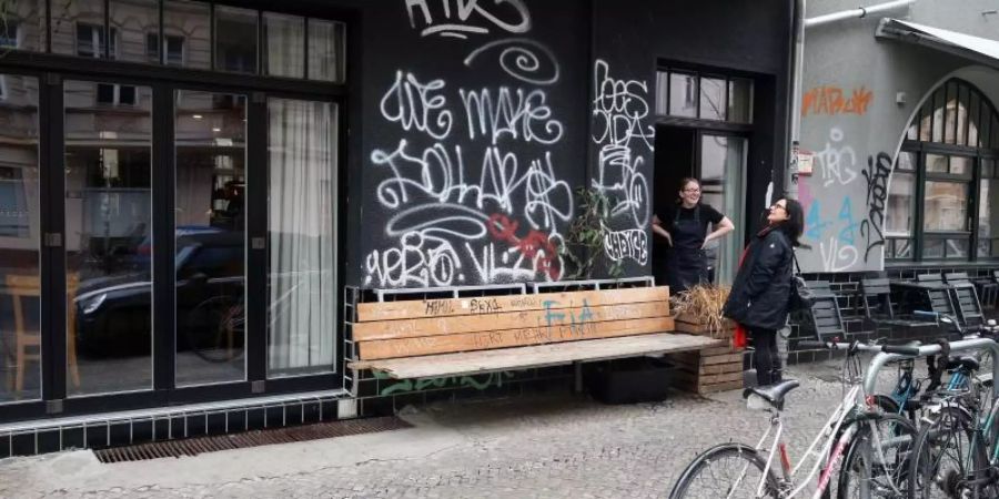 Ein neuer Michelin-Stern prangt jetzt über dem «Coda» im Szeneviertel Kreuzkölln, dem an Kreuzberg grenzenden Teil des als Problembezirk geltenden Neukölln. Foto: Wolfgang Kumm