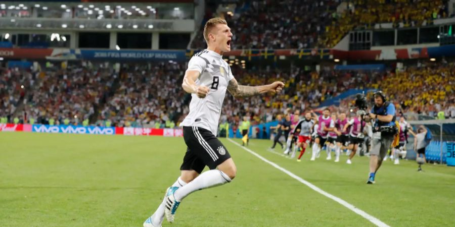 Toni Kroos jubelt