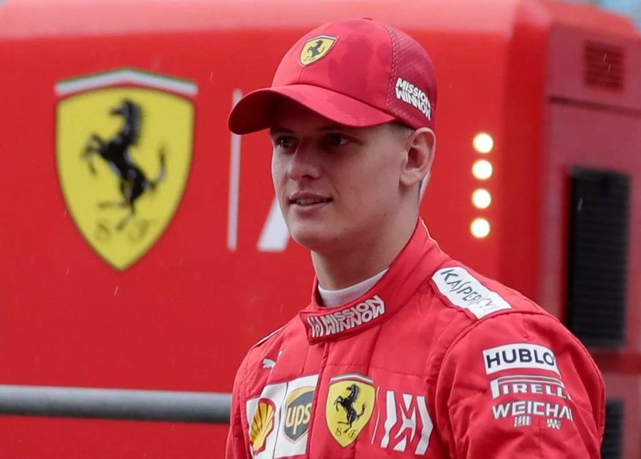 Mick Schumacher beim Formel-1-Test für Ferrari in Bahrain.