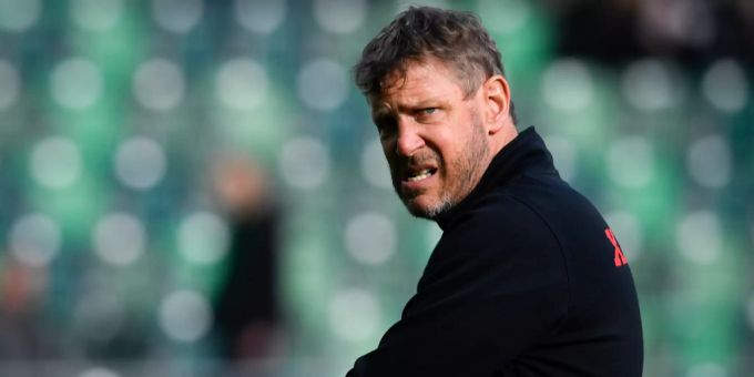 Stéphane Henchoz als Trainer von Neuchatel Xamax. Xamax Henchoz
