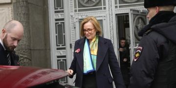 Deborah Bronnert