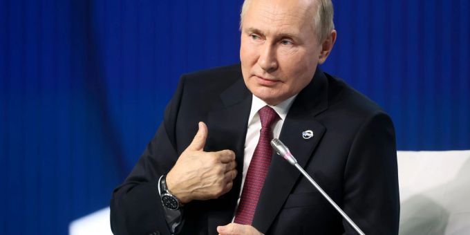 Verzichtet wohl auf seine Teilnahme am G20-Gipfel nächste Woche: Kremlchef Wladimir Putin. Verzichtet wohl auf seine Teilnahme am G20-Gipfel nächste Woche: Kremlchef Wladimir Putin.