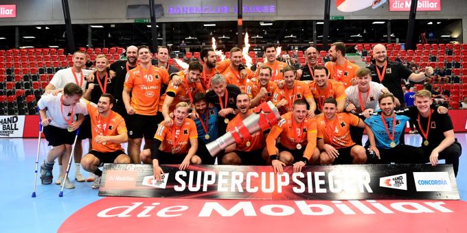 Die Kadetten Schaffhausen sind Super-Cupsieger 2022. Handball Supercup Kadetten Schaffhausen