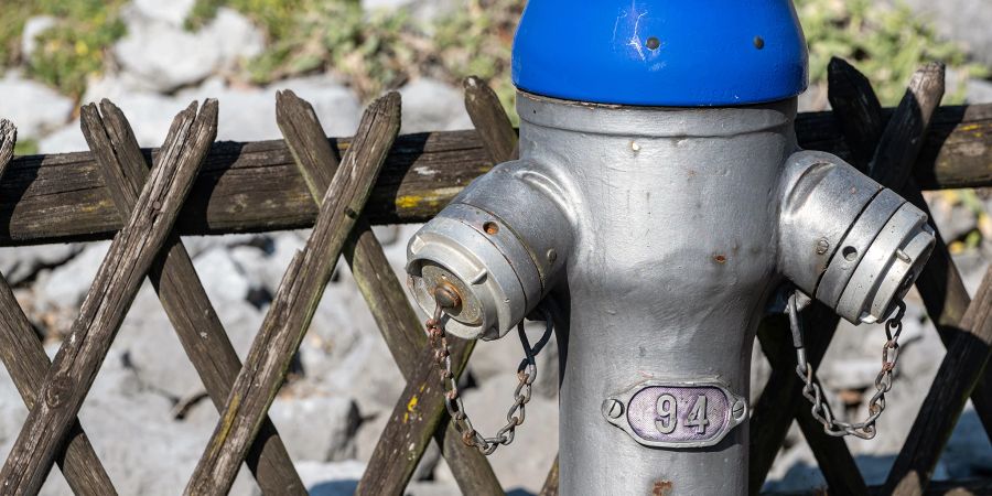 Ein Feuerwehrhydrant in Grosshöchstetten.