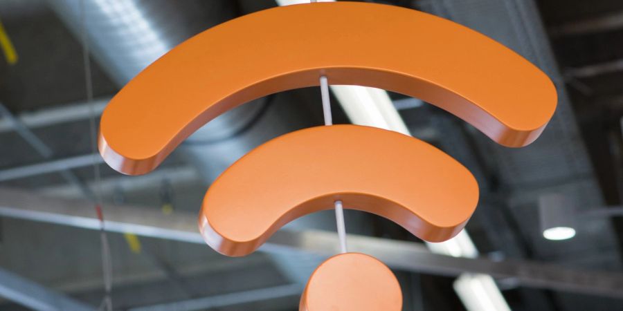 Der einzelne Router kommt in grossen und verwinkelten Wohnungen gerne mal an seine Grenzen. Mesh-WLAN-Systeme sollen hier weiterhelfen.