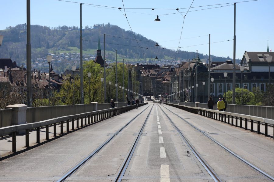 Die Kornhausbrücke in der Stadt Bern.