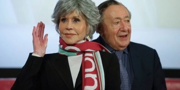 Hollywood-Schauspielerin Jane Fonda mit dem Unternehmer Richard Lugner in Wien. jane fonda wiener opernball