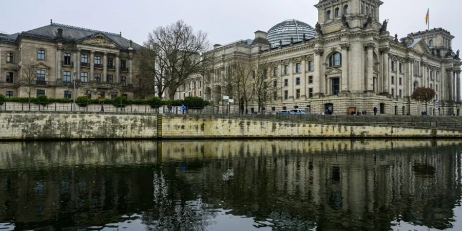 Der Reichstag, Sitz des Bundestags