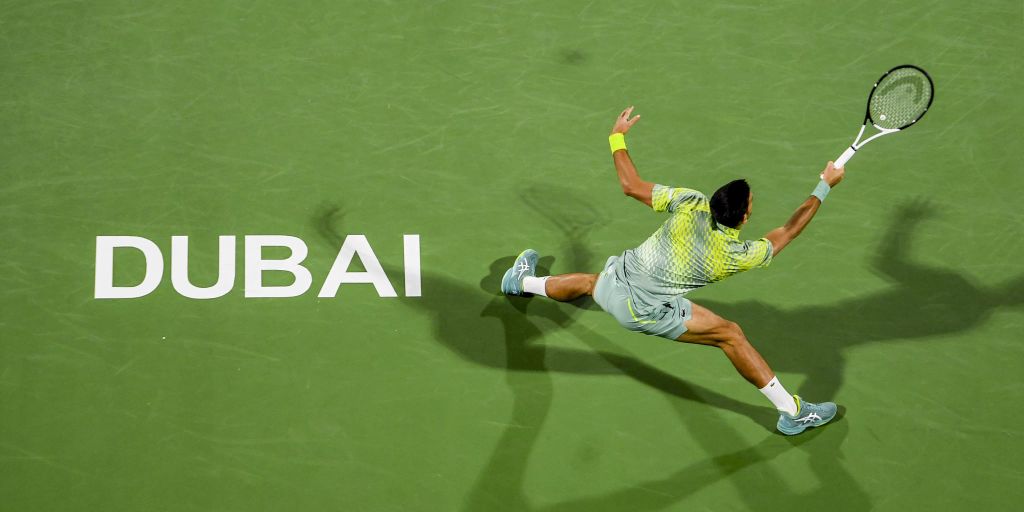 Novak Djokovic in Dubai im Achtelfinal