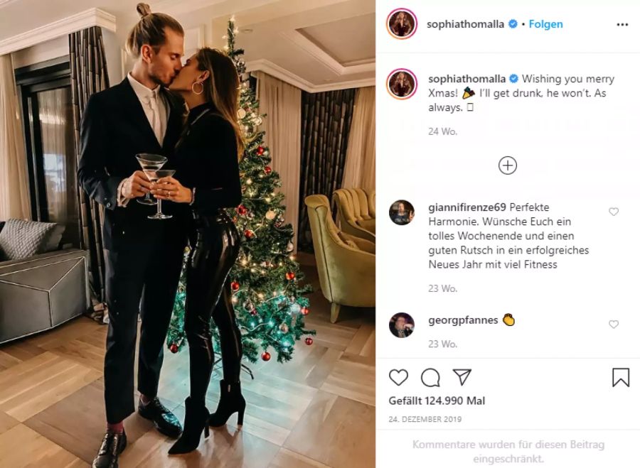 Loris Karius und seine Sophia auf Instagram.