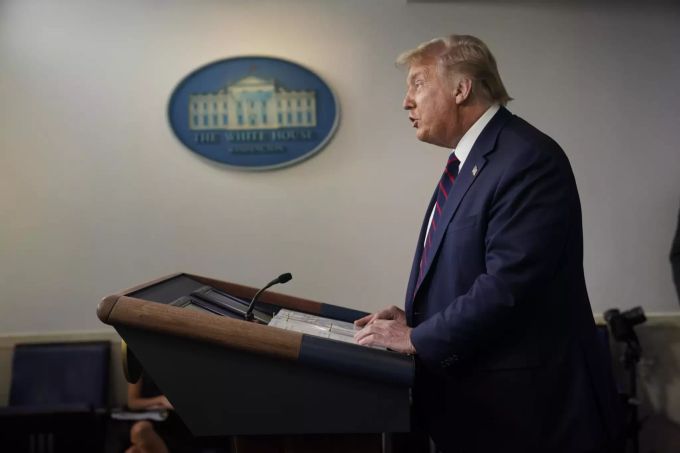 An der Corona-PK konnte es Donald Trump nicht lassen, auch noch auf die Präsidentenwahlen im November einzugehen. Coronavirus Donald Trump