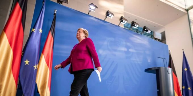 Kanzlerin Merkel will nächstes Jahr abtreten. Merkel
