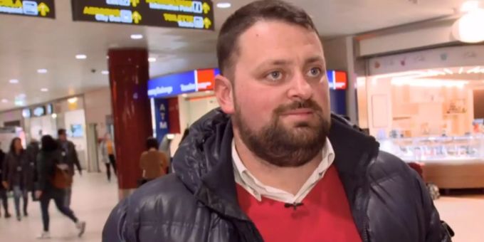 Bauer sucht Frau International: Bauer Christoph wartet auf seine zwei Single-Damen. Doch dann die Überraschung. Bauer sucht Frau International