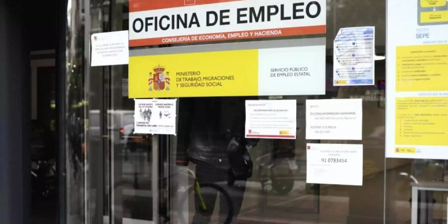 Ein Arbeitsvermittlungszentrum in Madrid. Foto: Óscar Cañas/EUROPA PRESS/dpa