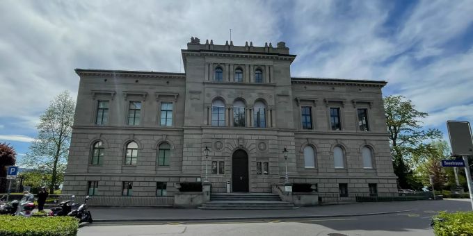 Die Staatskanzlei in Zug. Die Staatskanzlei in Zug.