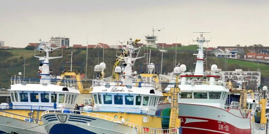 Fischerboote im Hafen von Boulogne. Foto: Gareth Fuller/PA Wire/dpa