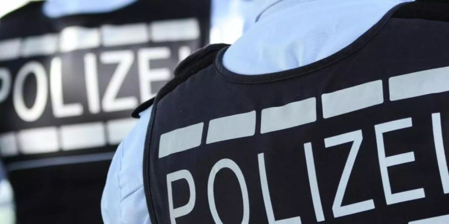 An der Aktion waren etwa 130 Polizeibeamte und ein Staatsanwalt beteiligt. Foto: Silas Stein/dpa