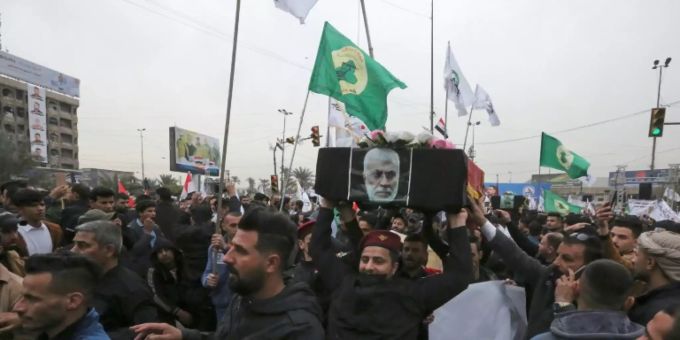 Bagdad - Tausende Iraker gehen am zweiten Jahrestag von Soleimani-Tötung auf die Strasse