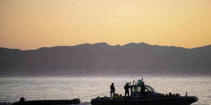 Rettungseinsatz der griechischen Küstenwache Rettungseinsatz der griechischen Küstenwache