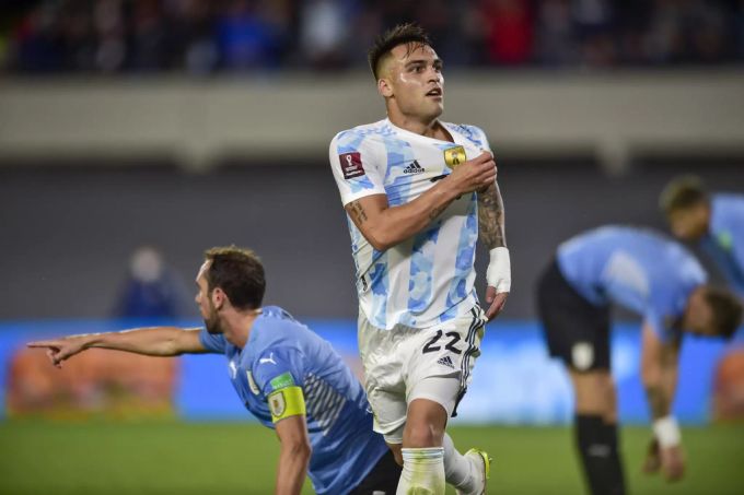 Lautaro Martinez will Argentinien auch an der WM 2022 jubeln lassen. Lautaro Martinez WM 2022