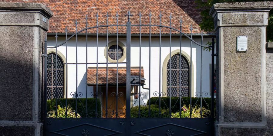 Das Kirchtor in Mühleberg.